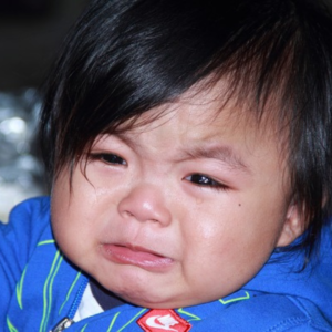 meu bebê chora para dormir